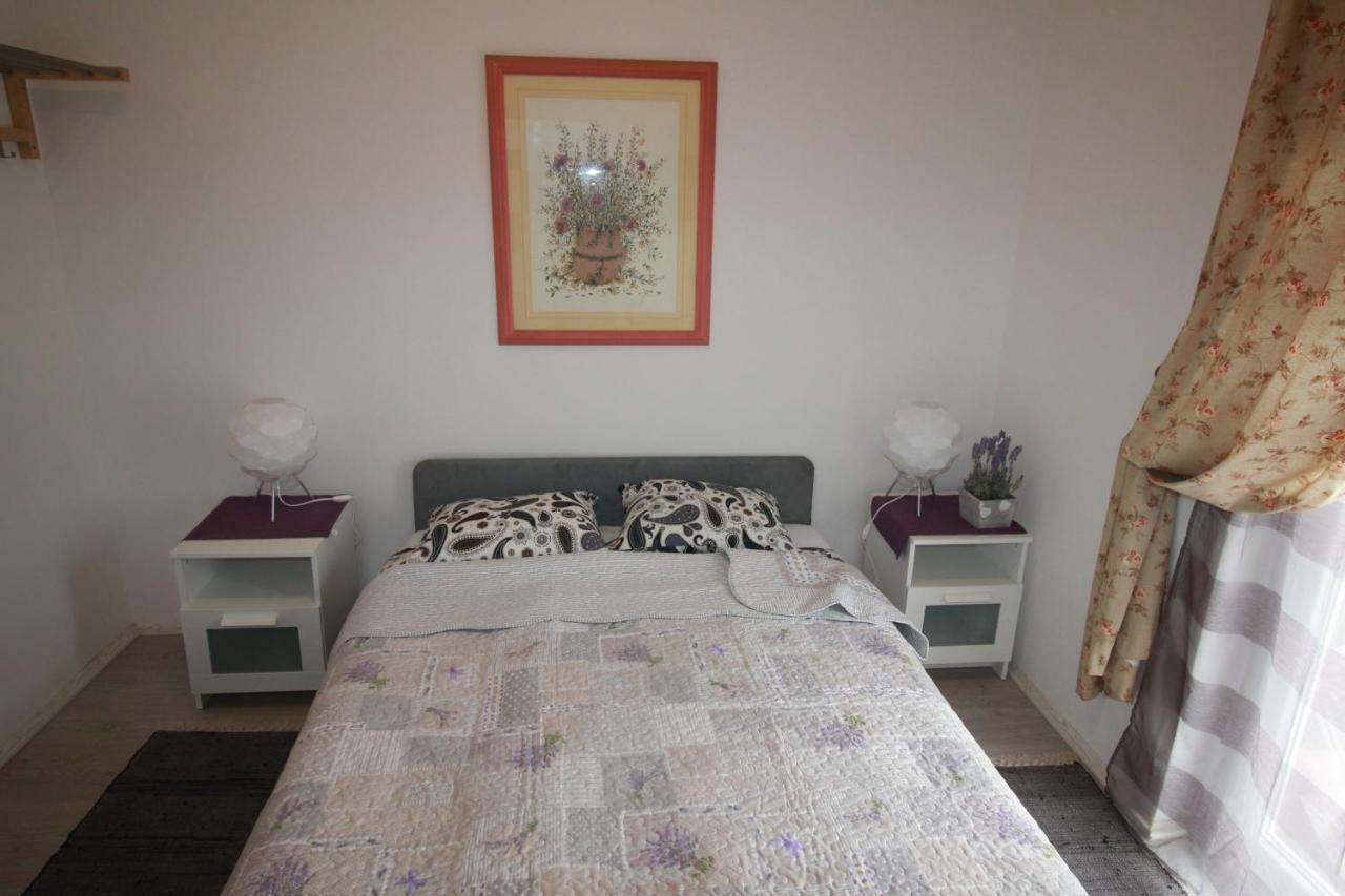 Rooms & Apartment Tea Zagreb Exterior foto